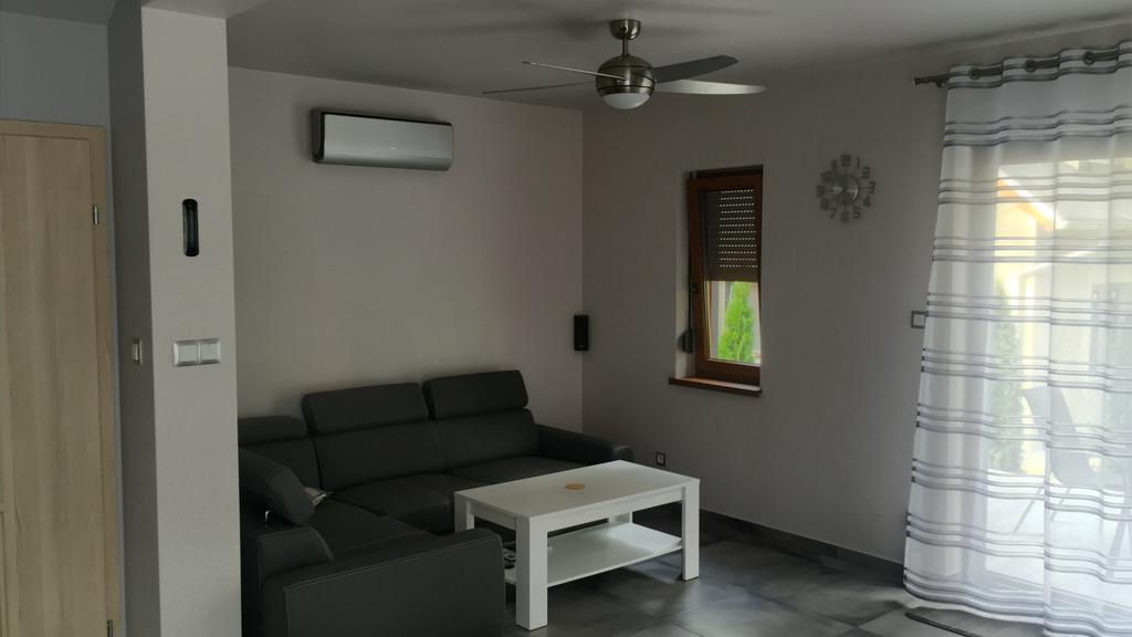 Villa Grey House Boszkowo Esterno foto